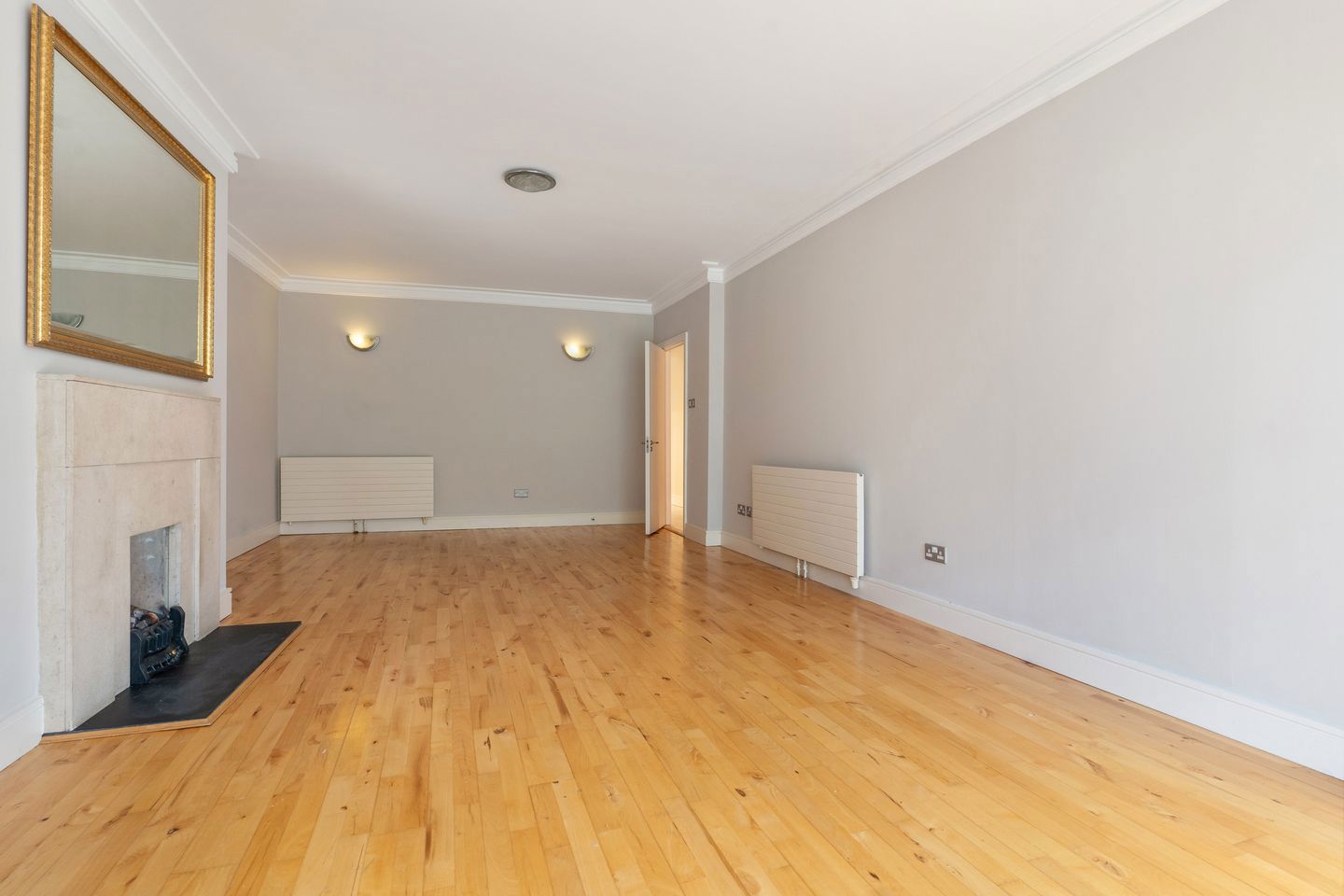 Apartment 7, Beckett Hall, Carrickmines Avenue, Carrickmines, Dublin 18, D18W8A0 8