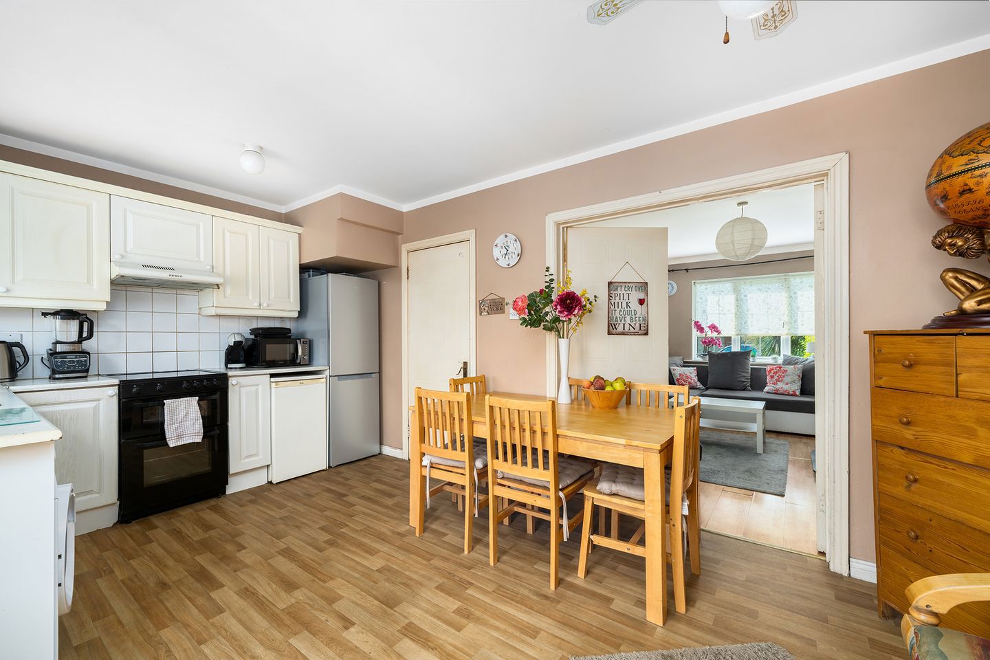46 Castlegrange Road, Clondalkin, Dublin 22 11
