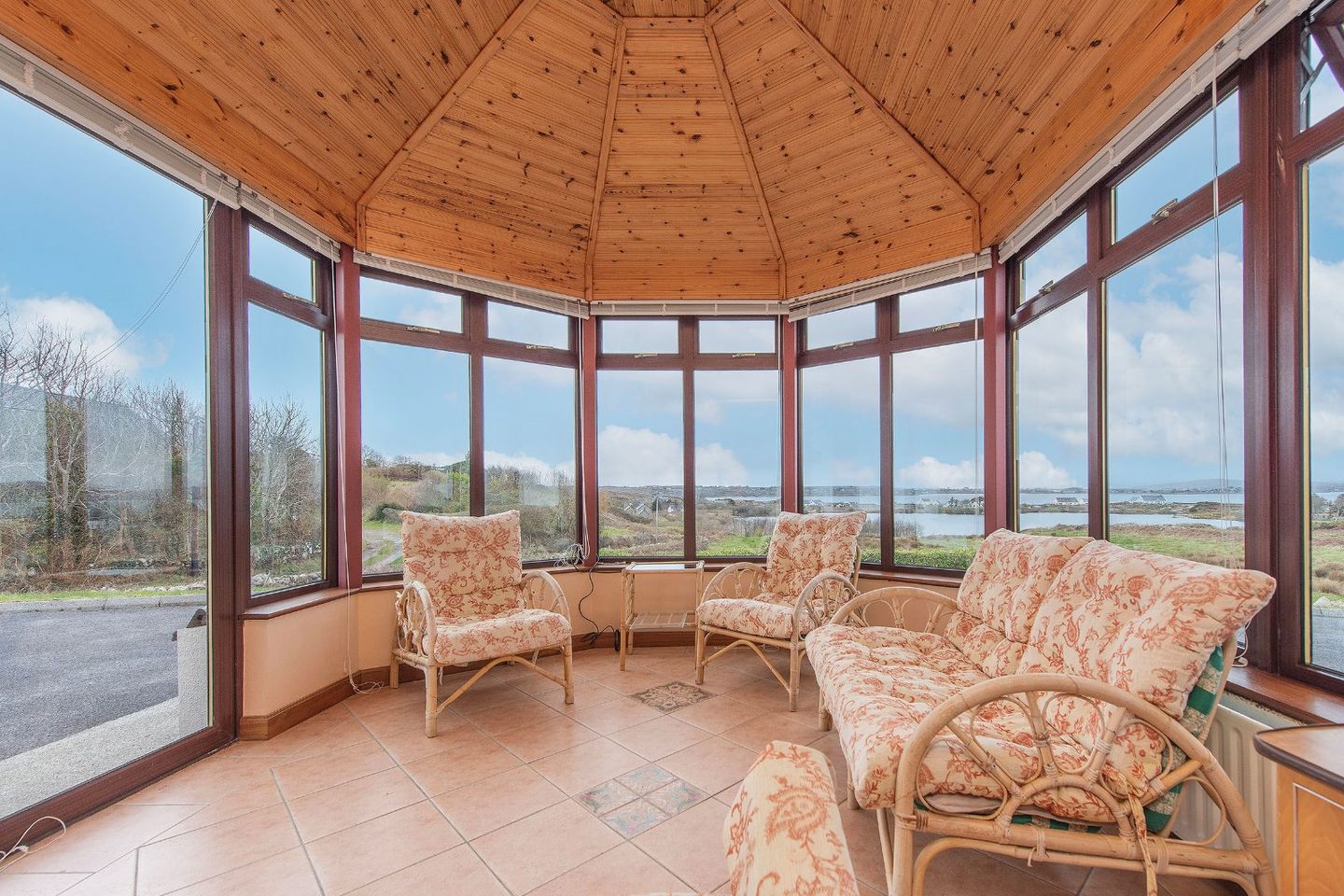 Bothar Bui, Carraroe, Galway, Co. Galway, H91X9WA
