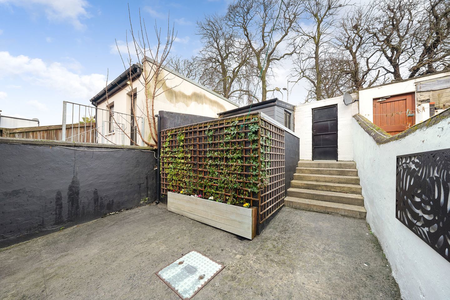17 millmount ave, drumcondra, dublin 9 28
