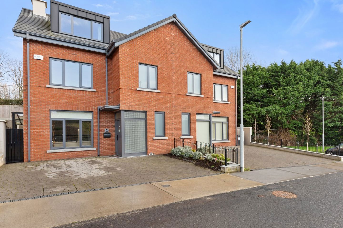 66 Beechpark, Cabinteely, Dublin 18, D18C4EX 2