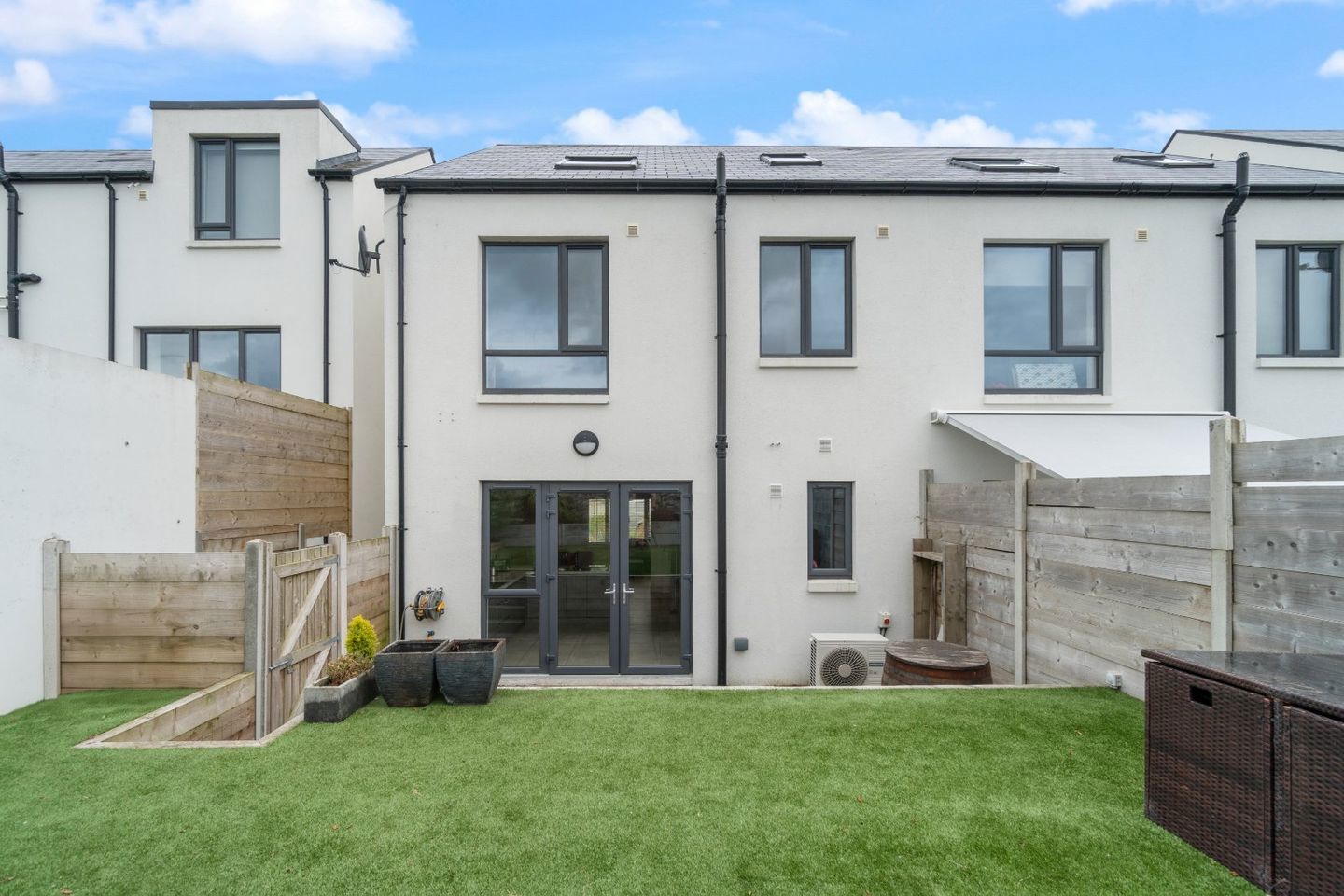 6 Gort Na Carraige, Seapoint, Barna, Co. Galway, H91YKF7 15