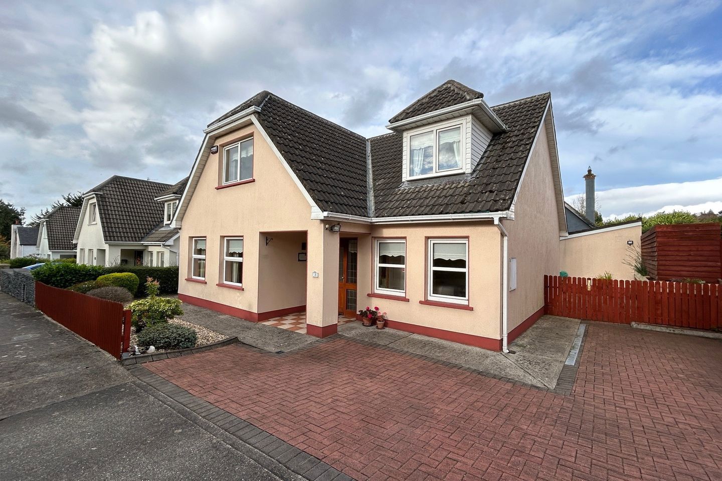 3 Palm Grove Drive, Ballina, Co. Tipperary, V94C1Y6 7