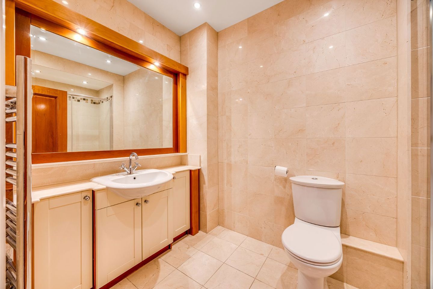 Apartment 12 , Howth Lodge, Howth Road, Howth, Dublin 13, D13C424 5