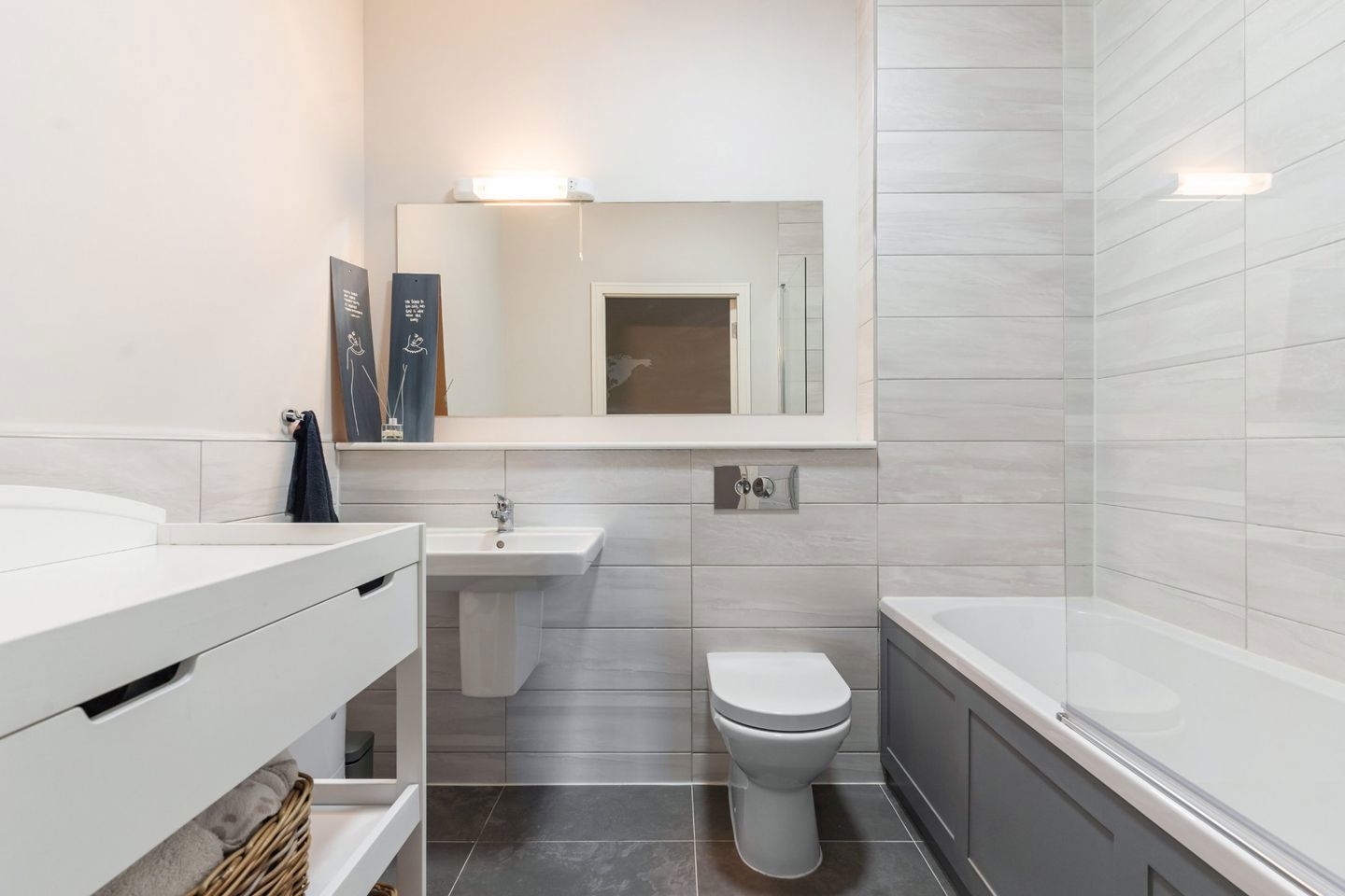 3 Clonbern, Phoenix Park Racecourse, Castleknock, Dublin 15, D15DT9W 8