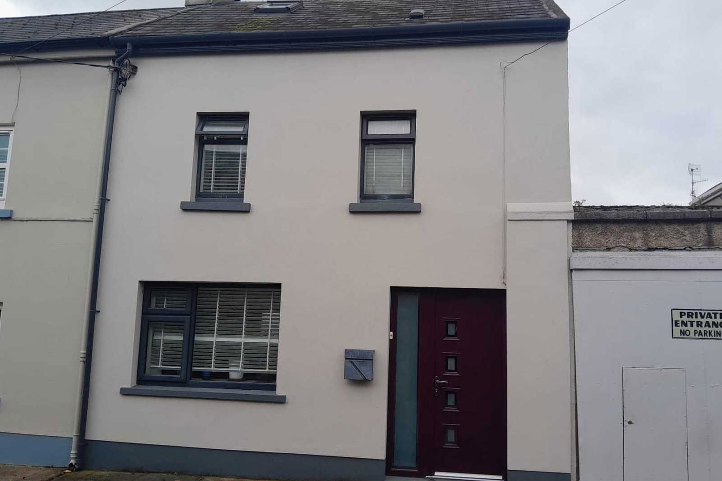 1 edward street, mitchelstown, co cork 9