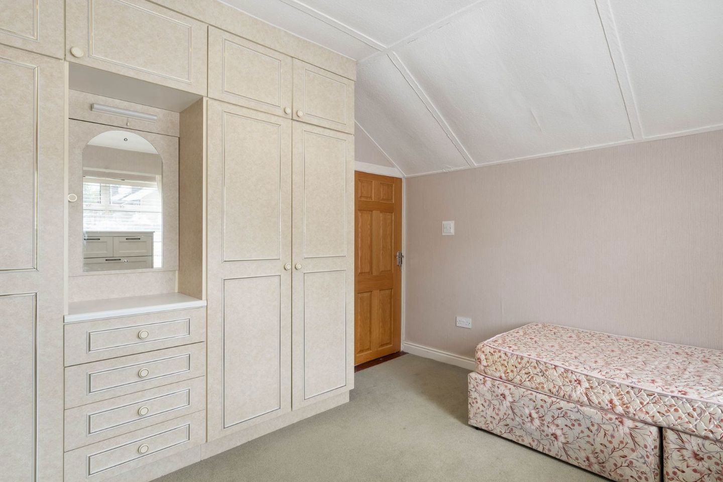 9 Saint Enda's Road, Terenure, Dublin 6, D06YP96 20