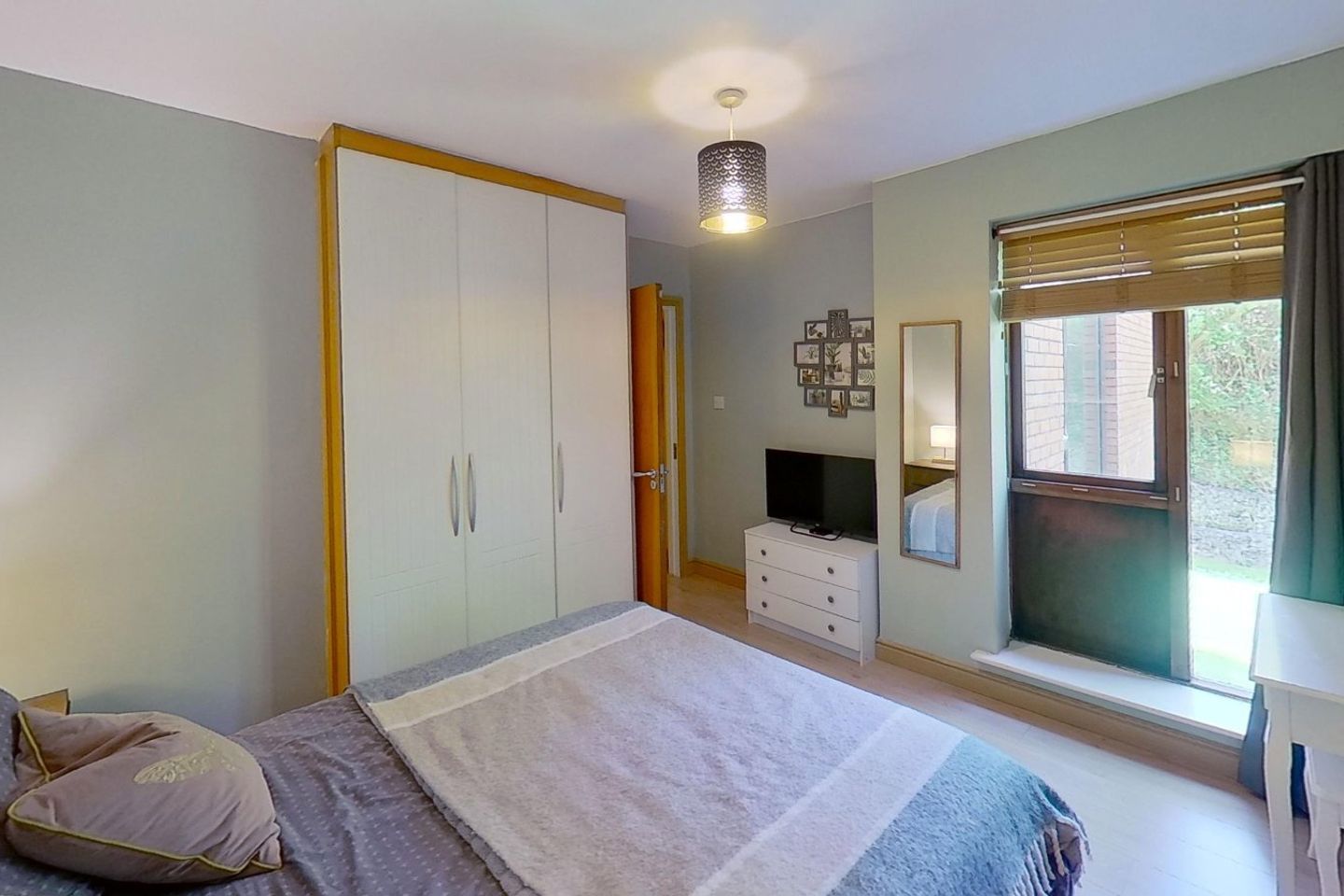 7 the oaks diamond valley, upper dargle rd, bray 2