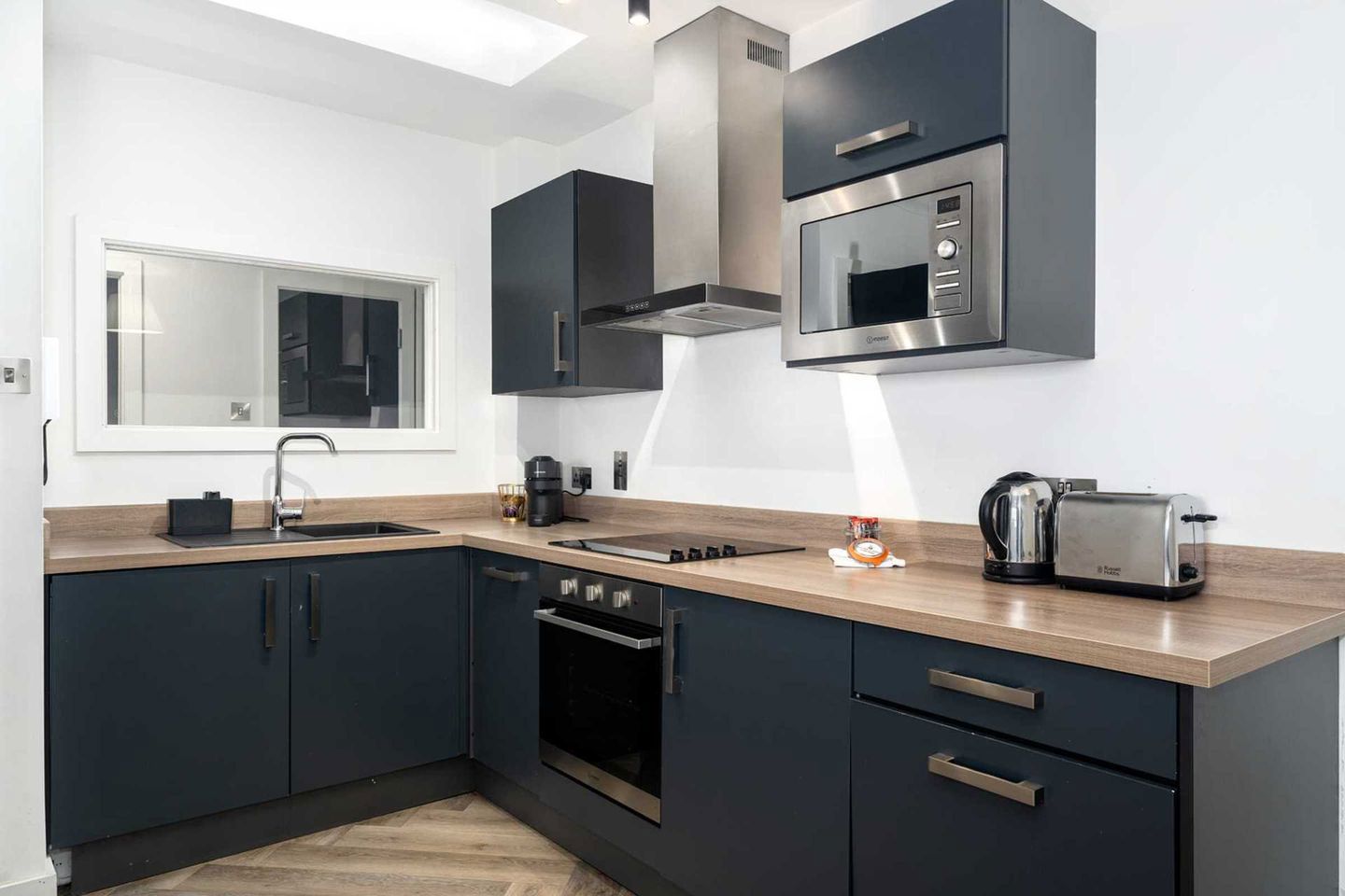 Apt 20 Christchurch Hall, High Street, D08 R281, Dublin 8, D08R281 16