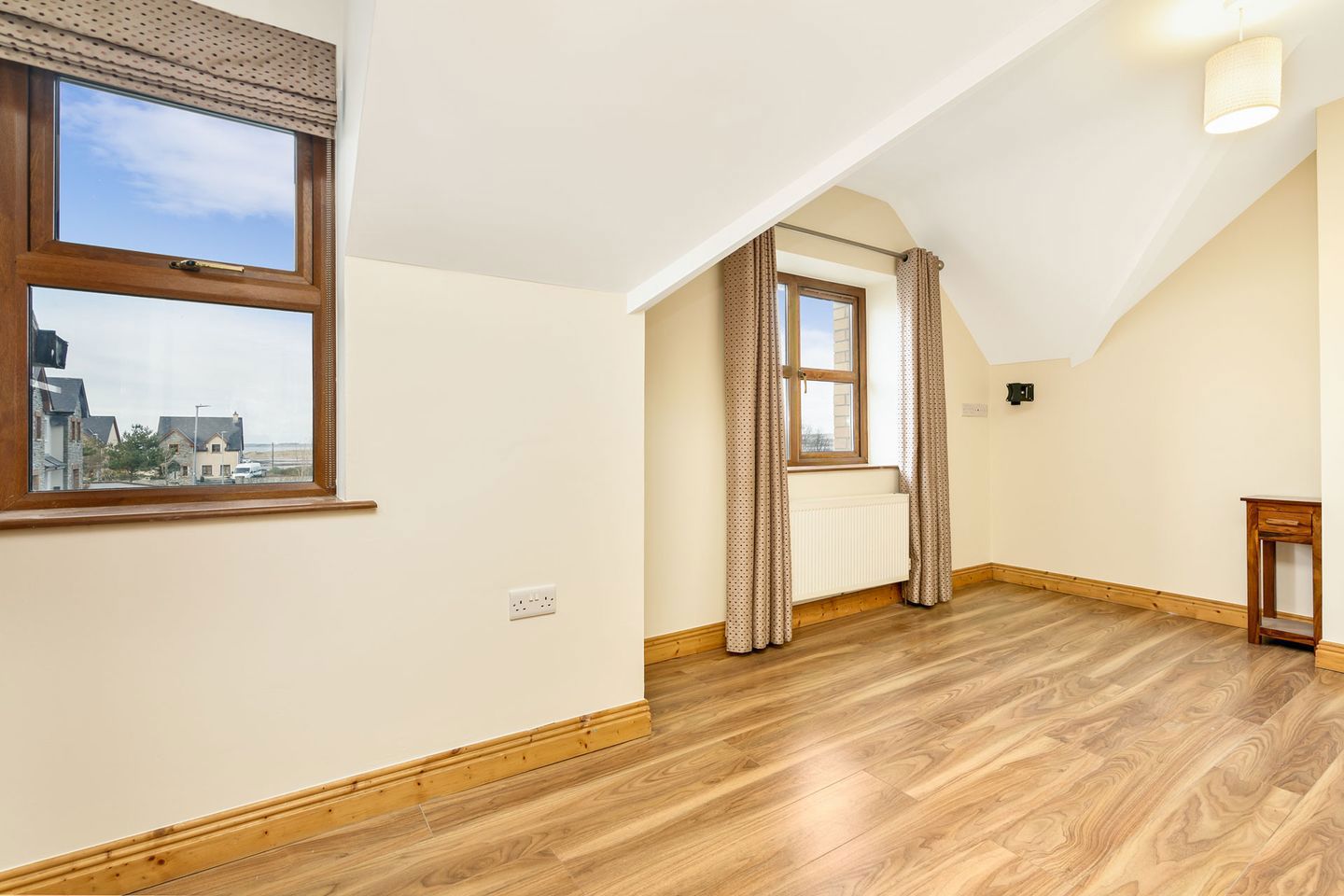 8 Waterside Lane, Strandhill, Co. Sligo, F91D9H2 7