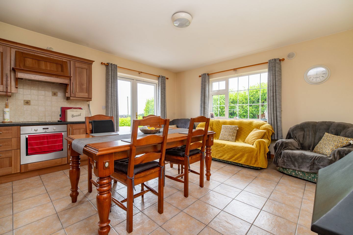 Clonearl, Daingean, Co Offaly, Daingean, Co. Offaly, R35YC42 10