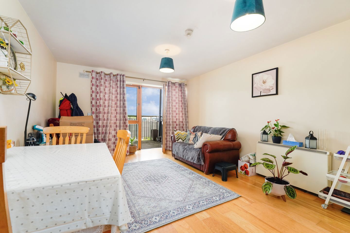 70 The Crescent, Carrickmines Manor, D18 WC93, Carrickmines, Dublin 18 9