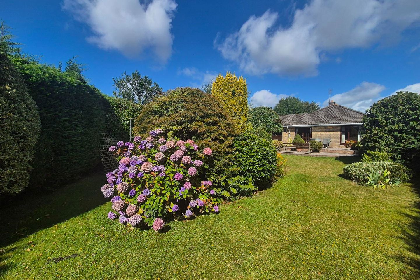 Cedar Crest, Raheen, Carrigrohane, Co. Cork, T12YX2X 12