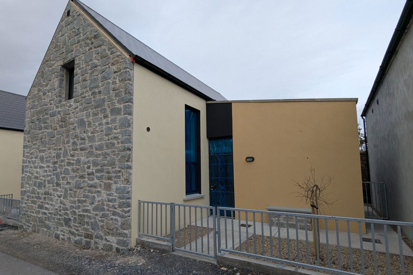 1 Gill's Cottages, The Quay, Westport, Co Mayo, F28T9T3 2