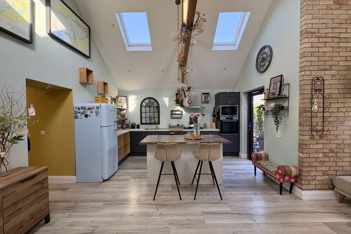 42 Wolfe Tone Street, Kilkenny, Kilkenny, Co. Kilkenny, R95XFP3 3