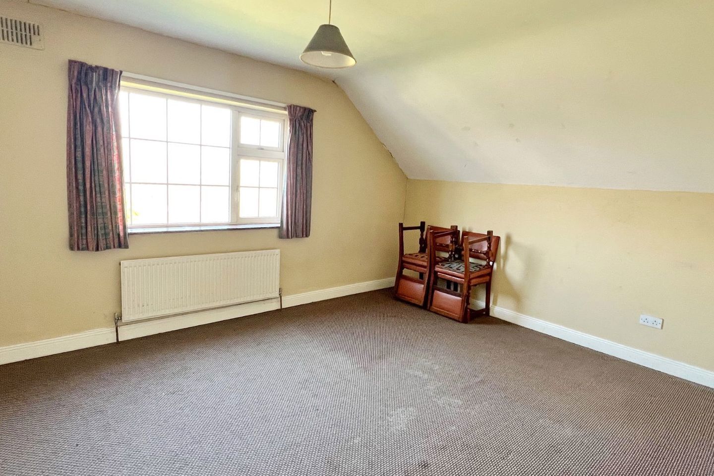 1 Golf View, Glack, Longford Town, Co. Longford, N39K1K6