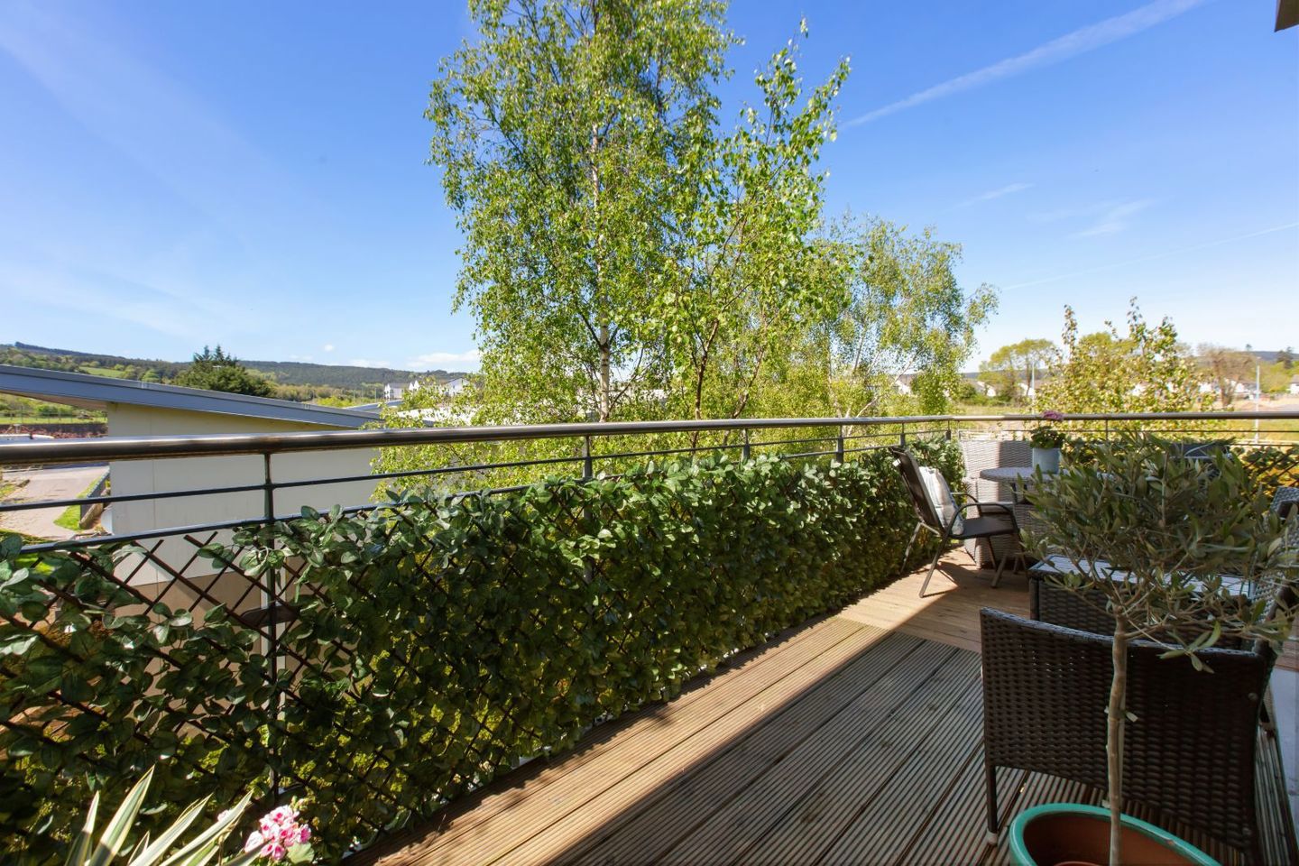 19 glenbrook hall, newtown, mount kennedy 12