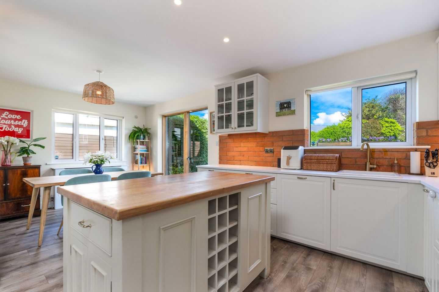 4 larkfield ave, harolds cross, dublin 6w 4