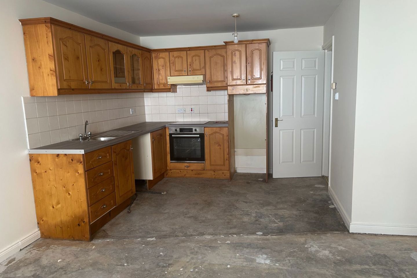 2 Bishop Court Apartments, Bishop'S Lane, New Street, Killarney, Co. Kerry, V93YV10 4