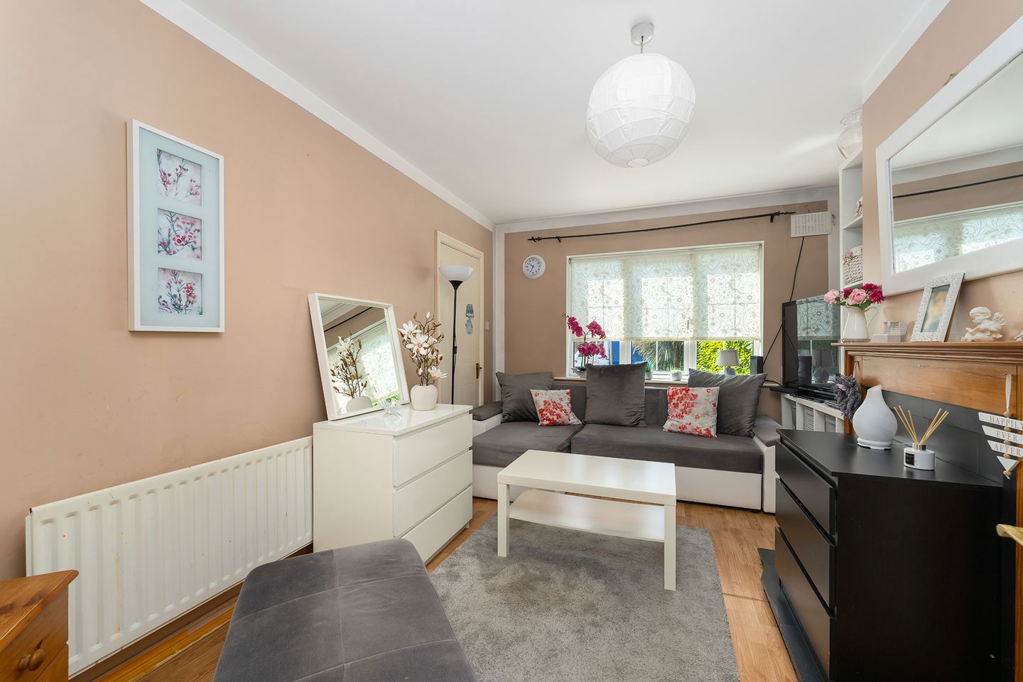 46 Castlegrange Road, Clondalkin, Dublin 22 12