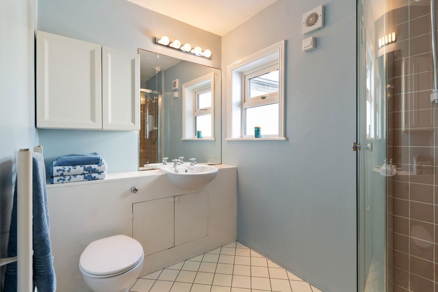 2 Woodtown Cottages, Rathfarnham, Dublin 16, D16W6X0
