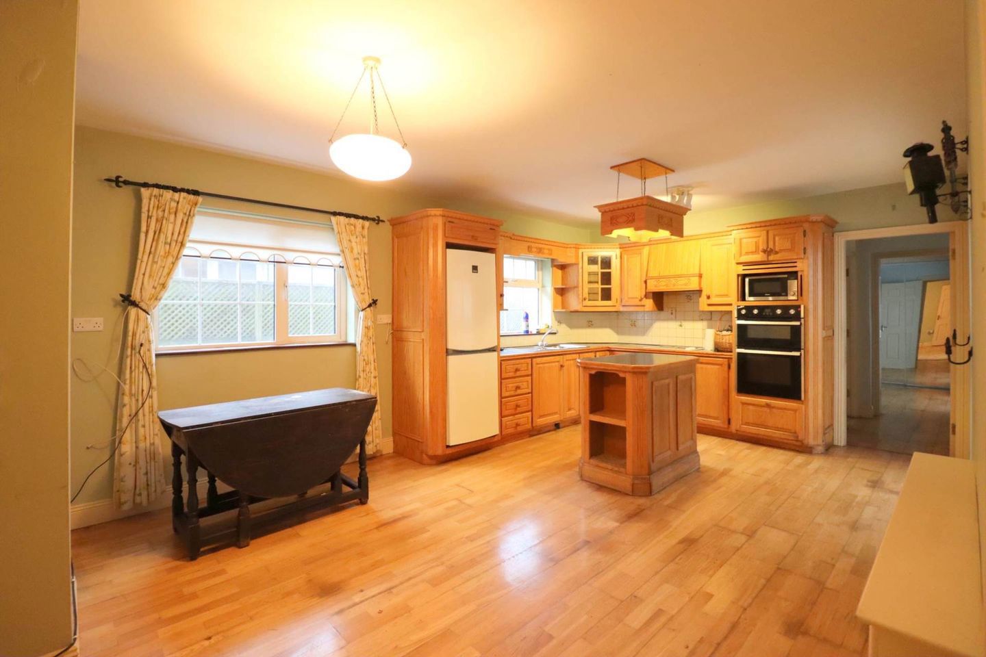 25 Gleann Na Coille, Barna Road, Galway City Centre, H91E7EF 4