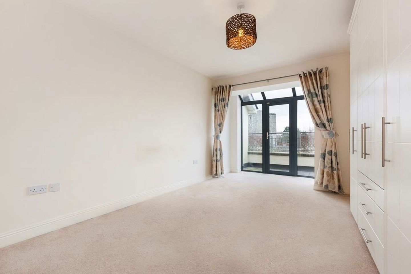 49 Corr Castle, Howth Road, Sutton, Dublin 13, D13CK88 3