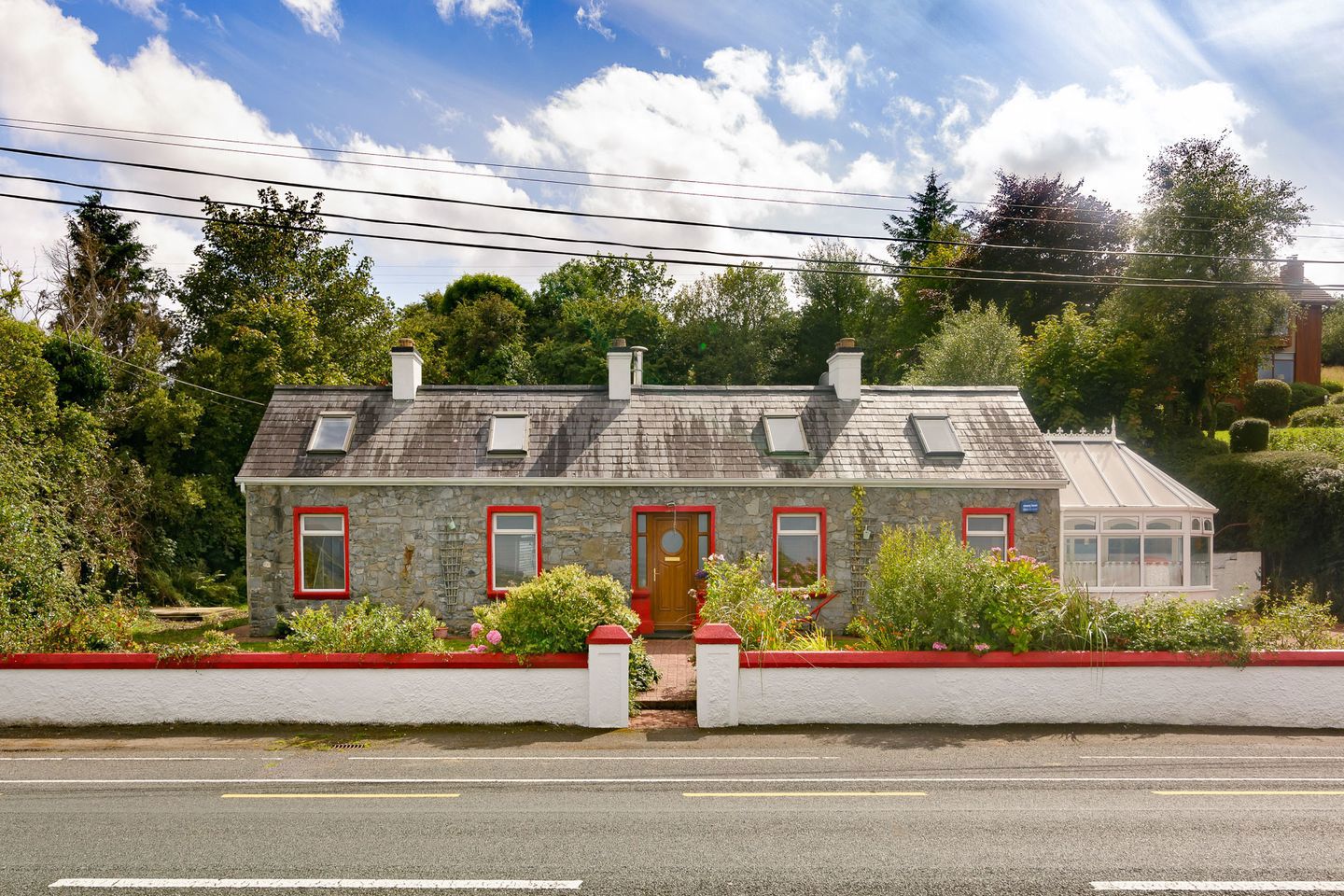 Tully, Strandhill Road, Strandhill, Co. Sligo, F91Y194 2