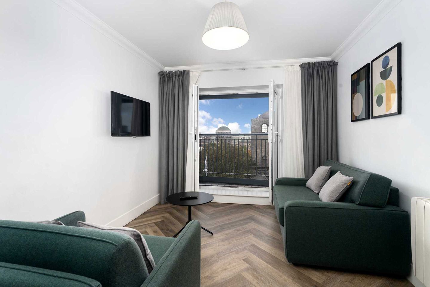 Apt 20 Christchurch Hall, High Street, D08 R281, Dublin 8, D08R281 27