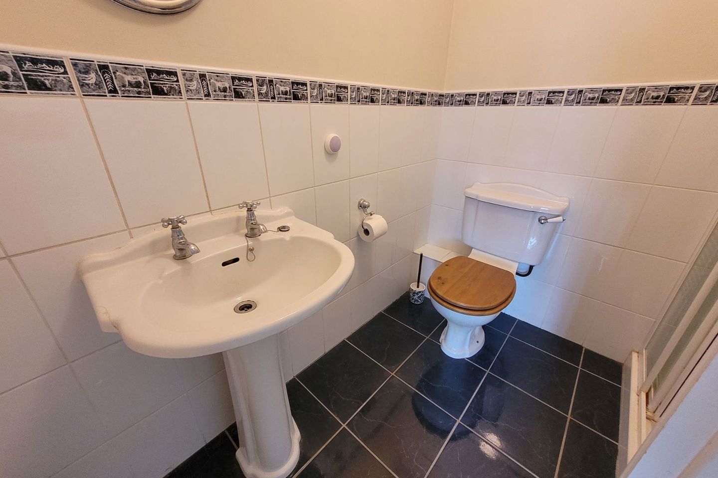 Room 7