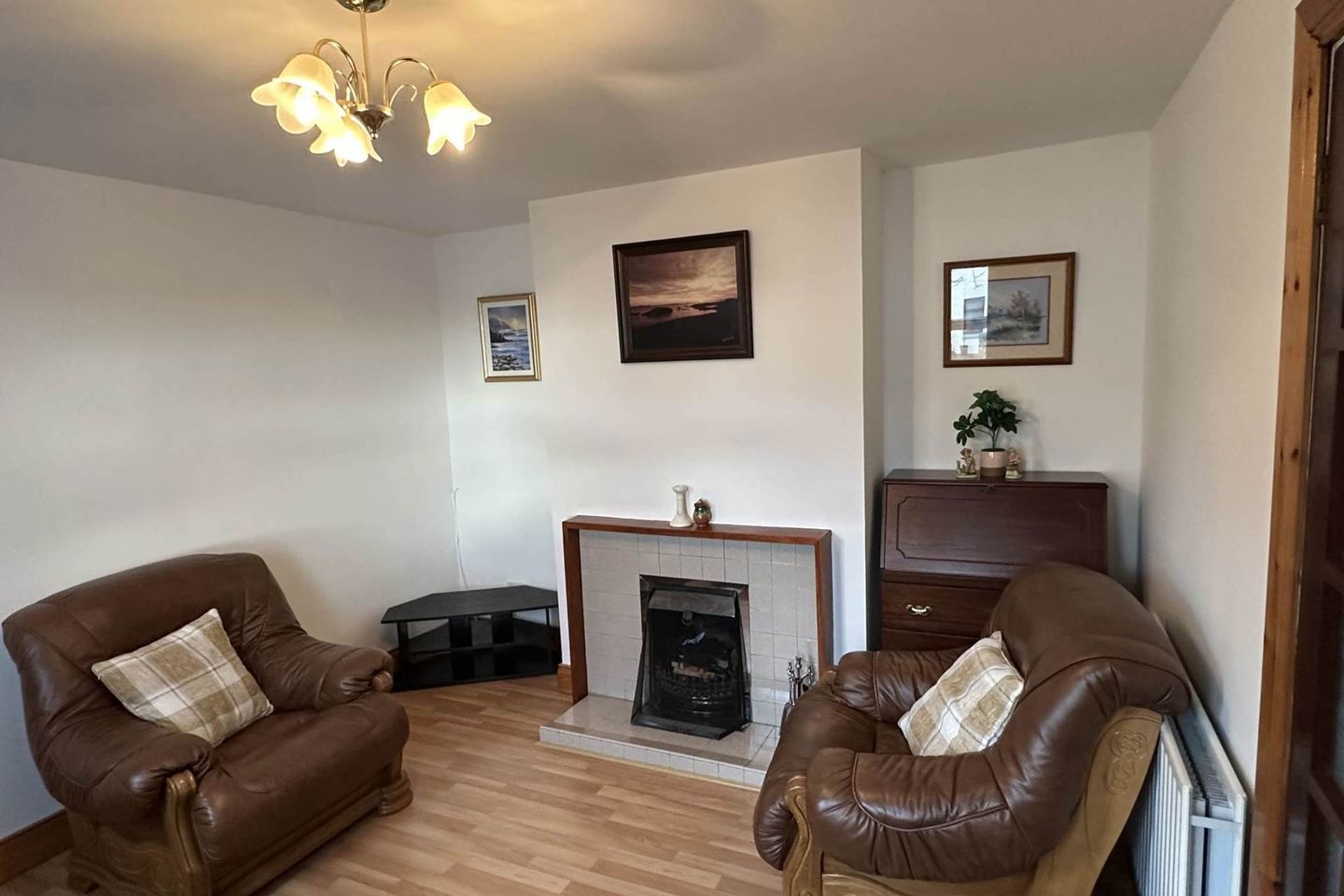 25, O`GARA VILLAS, Moville, Co. Donegal, F93V6FT 9