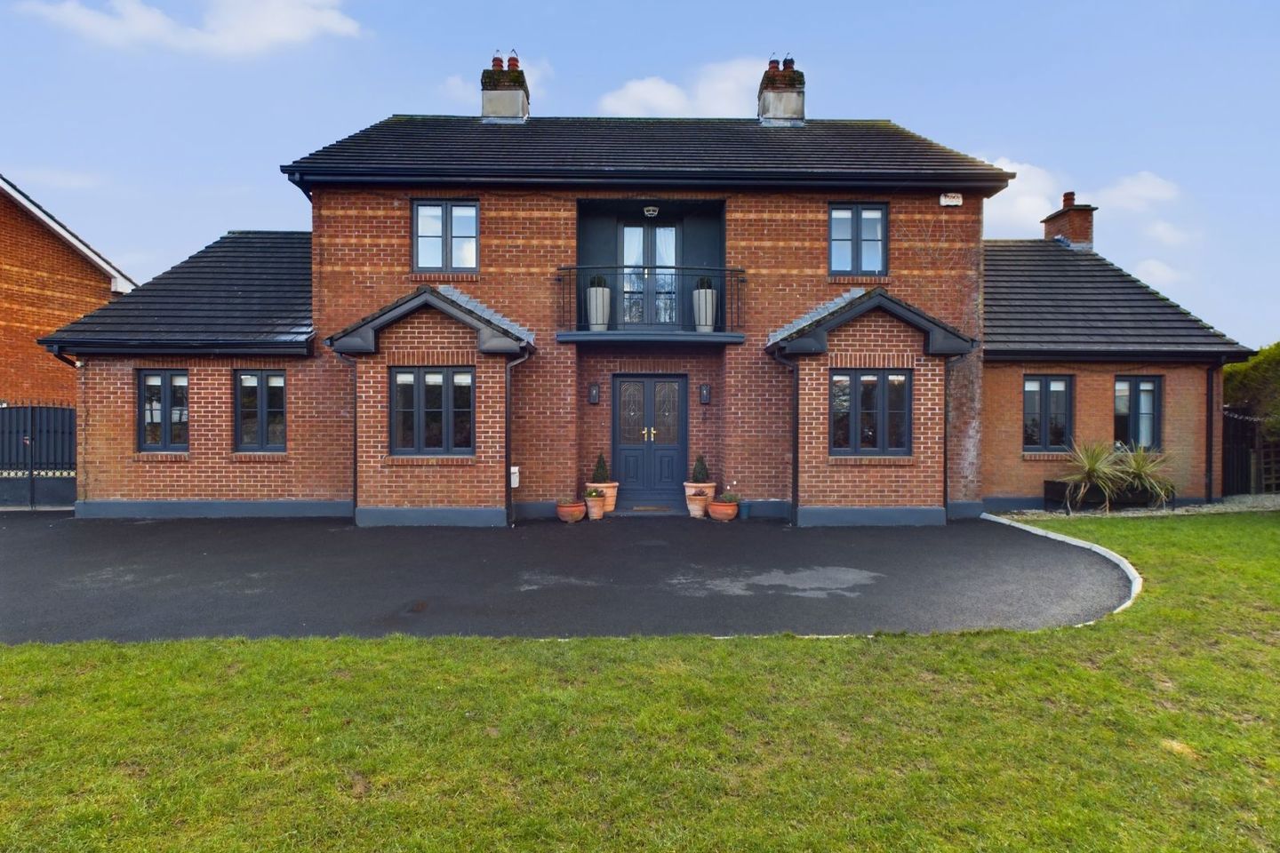 8 Summerhill, Stradbally Road, Portlaoise, Co. Laois, R32T8WX