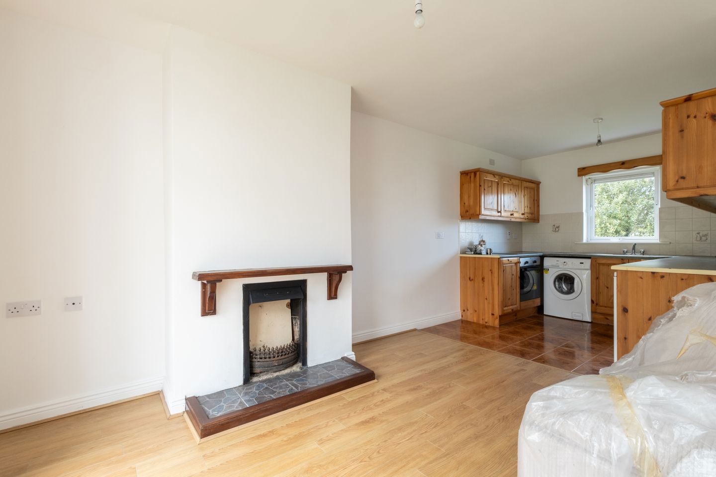 27 Redbarn Cottages, Redbarn, Youghal, Co. Cork, P36P892 6
