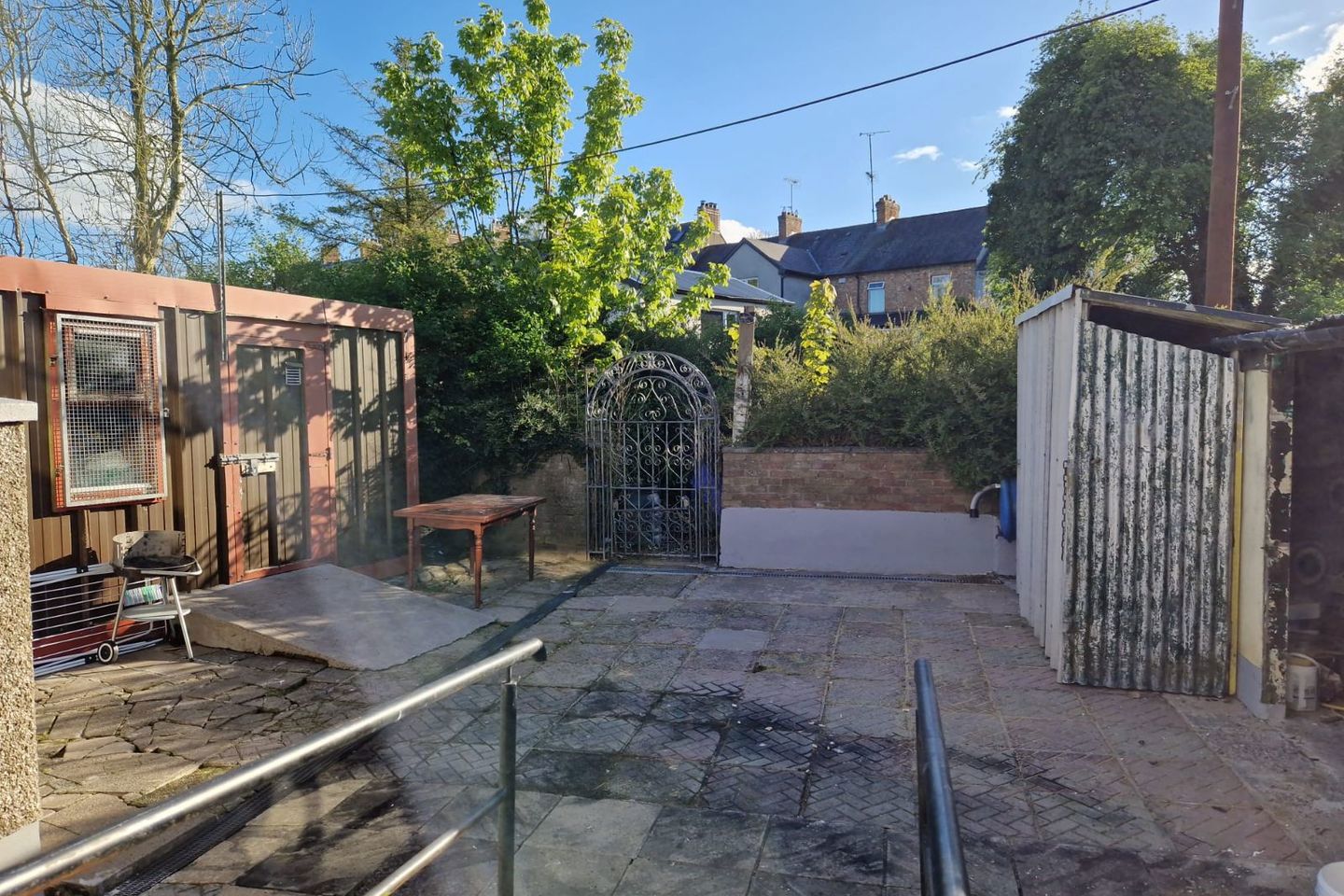 18 cherry park, clones, monaghan 8