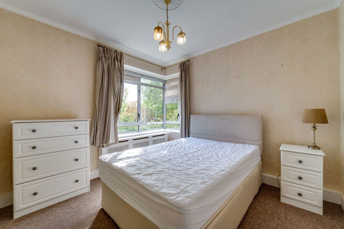Apartment 18 , Clyde Court, Ballsbridge, Dublin 4, D04XR26 6