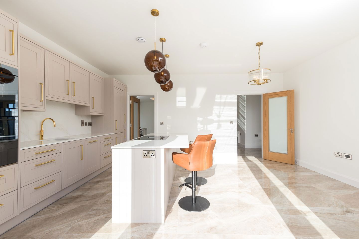 8 Grange Lough, Rosslare Strand, Co. Wexford, Y35ADF3 26
