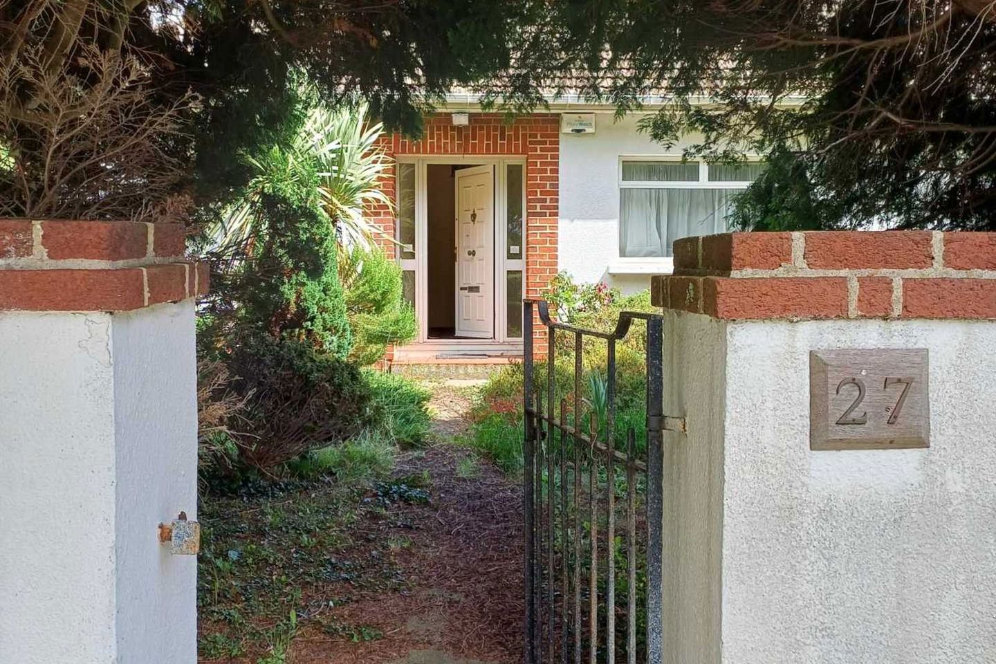 27 Redesdale Road, Mount Merrion, Co. Dublin, A94T9W6 13