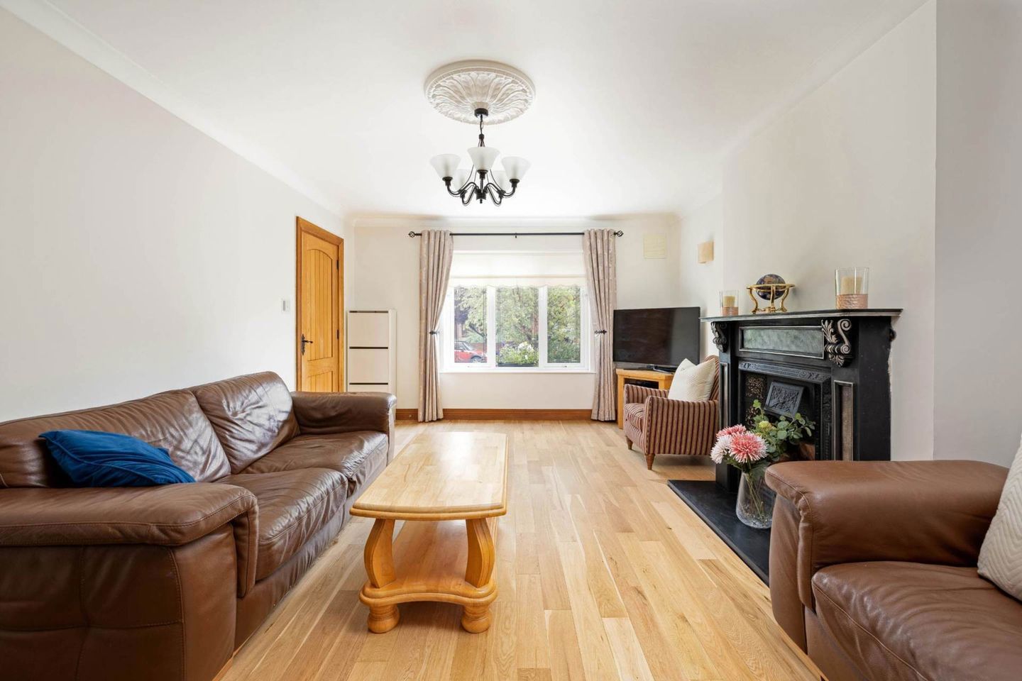 18 Weston Meadows, Lucan, Co. Dublin 2