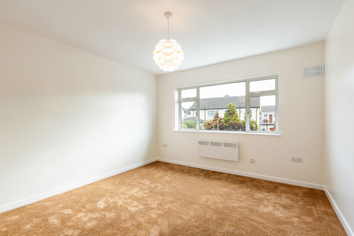 24 Whitehall Park, Terenure, Kimmage, Dublin 12, D12C1P0 8
