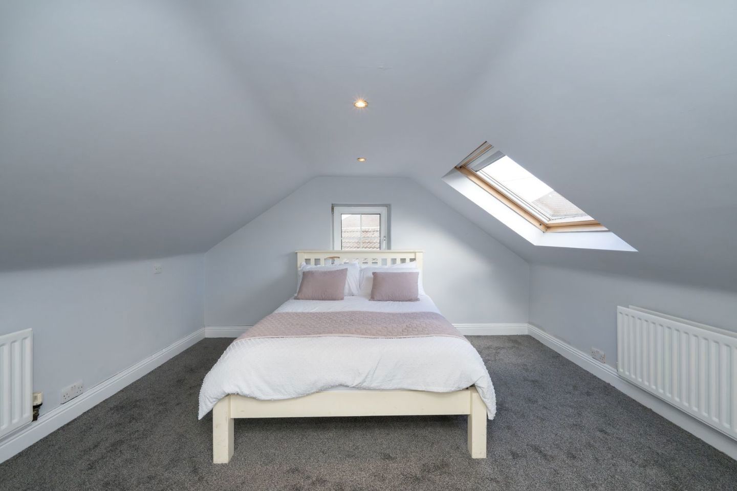 Hillcrest, 5 Saint Joseph's Park, The Lough, Co. Cork, T12C5T8