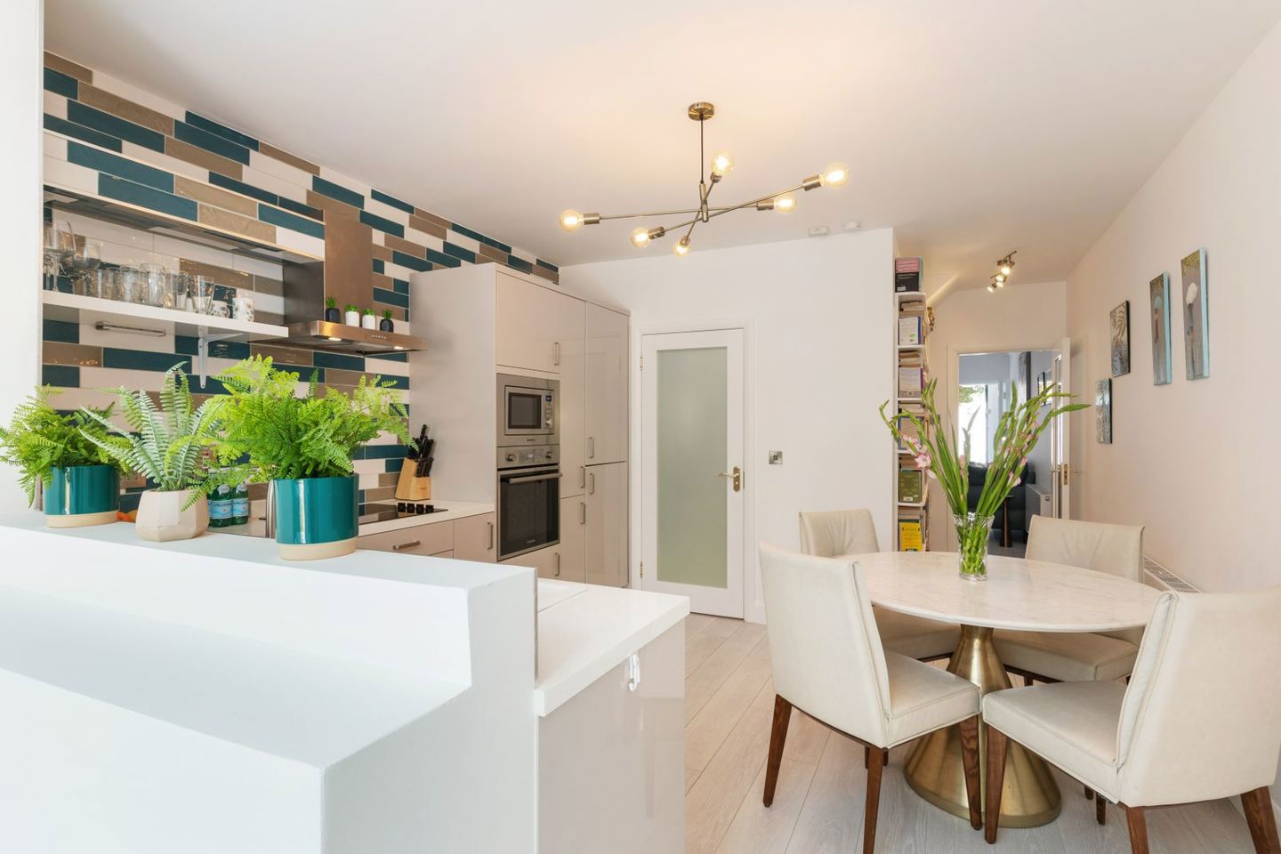 35 Pembroke Gardens, Dublin 4, Ballsbridge, Dublin 4, D04W2Y7 27