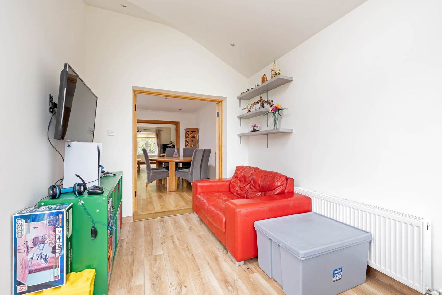 18 Weston Meadows, Lucan, Co. Dublin 5