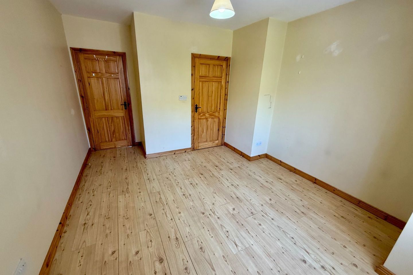 8 Slí Na Sruthan, Ballinlough, Ballinlough, Co. Roscommon, F45HE28 8