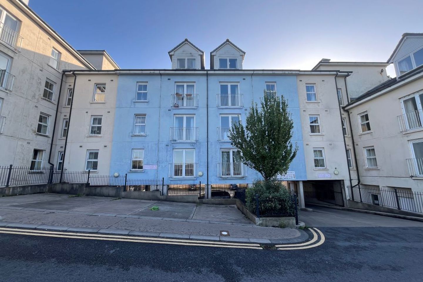 Apt 106 Summerhill Apts, Main Street, Bundoran, Co. Donegal, F94HW88 5