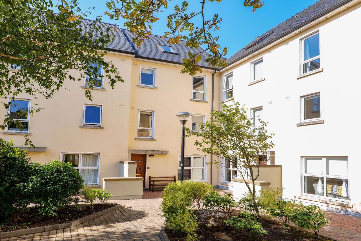 43 Dun Aengus, Dock Street, The Docks, Galway City, Co. Galway, H91NXR7 5