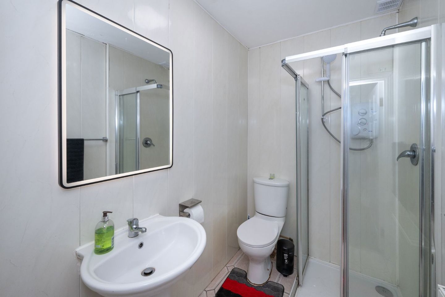 Hillcrest, 5 Saint Joseph's Park, The Lough, Co. Cork, T12C5T8