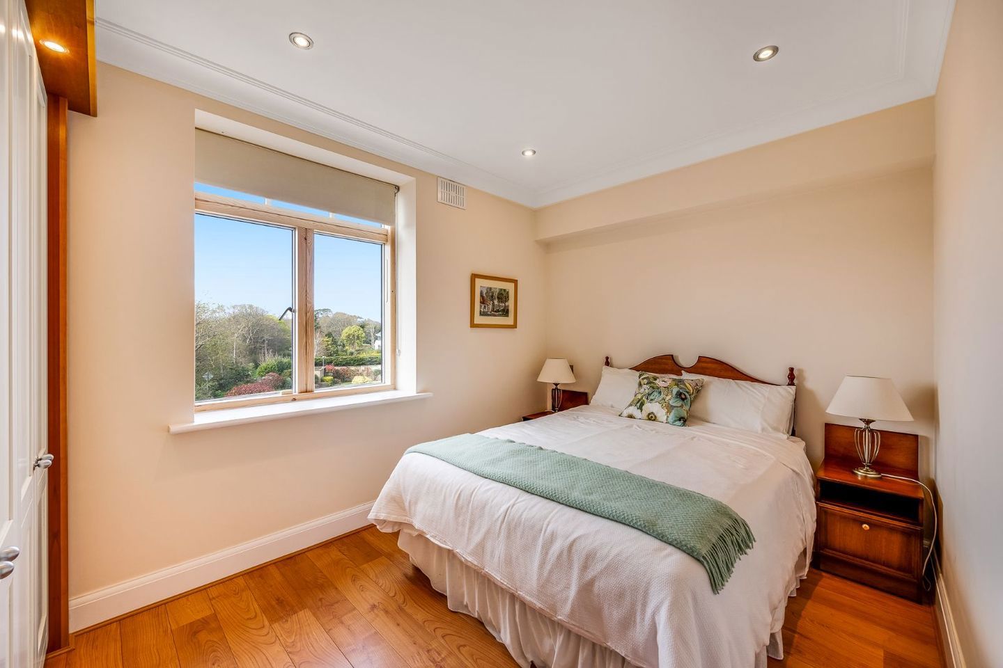Apartment 12 , Howth Lodge, Howth Road, Howth, Dublin 13, D13C424 4