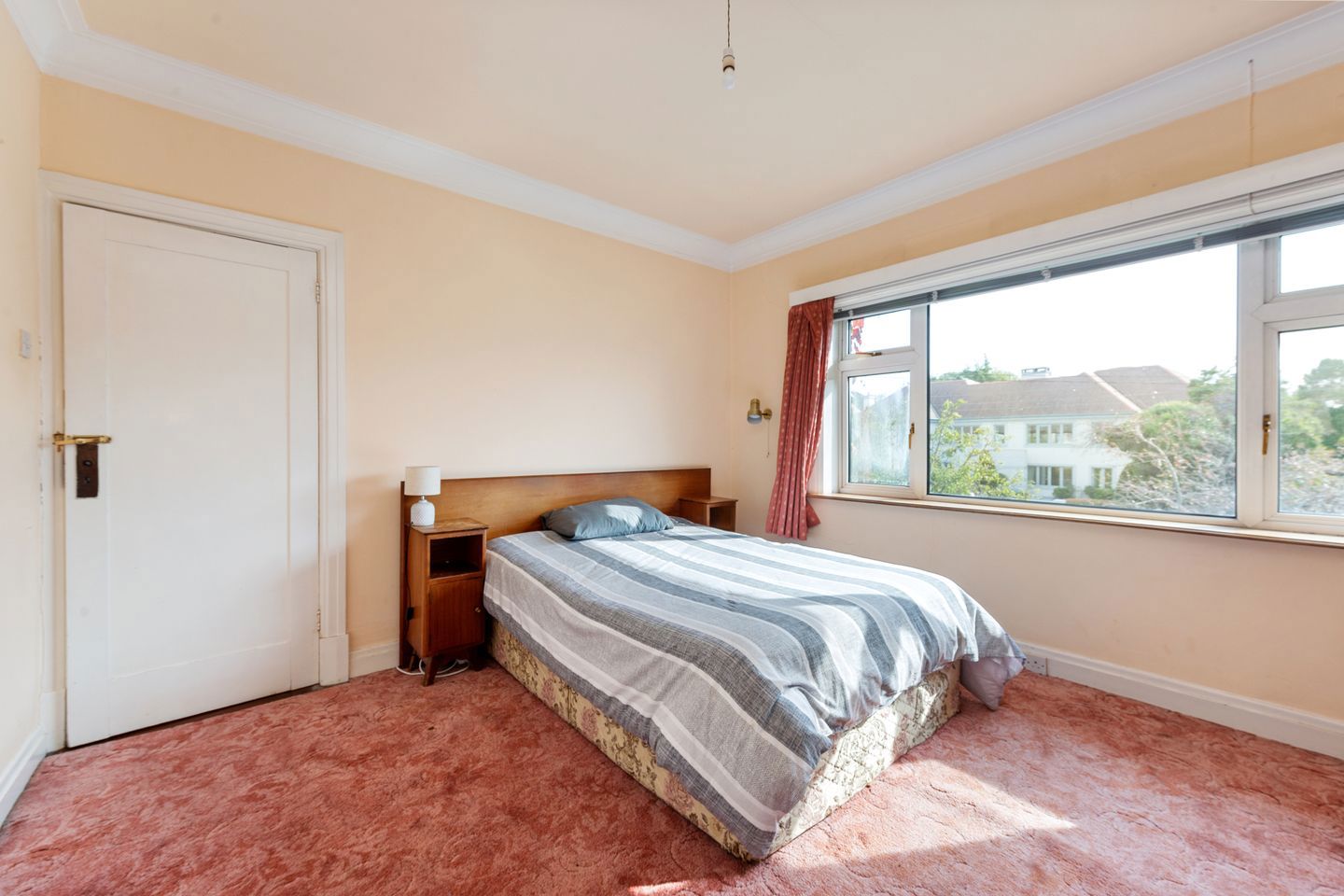 2 Hillside Drive, Castle Park, Rathfarnham, Dublin 14, D14C983 15