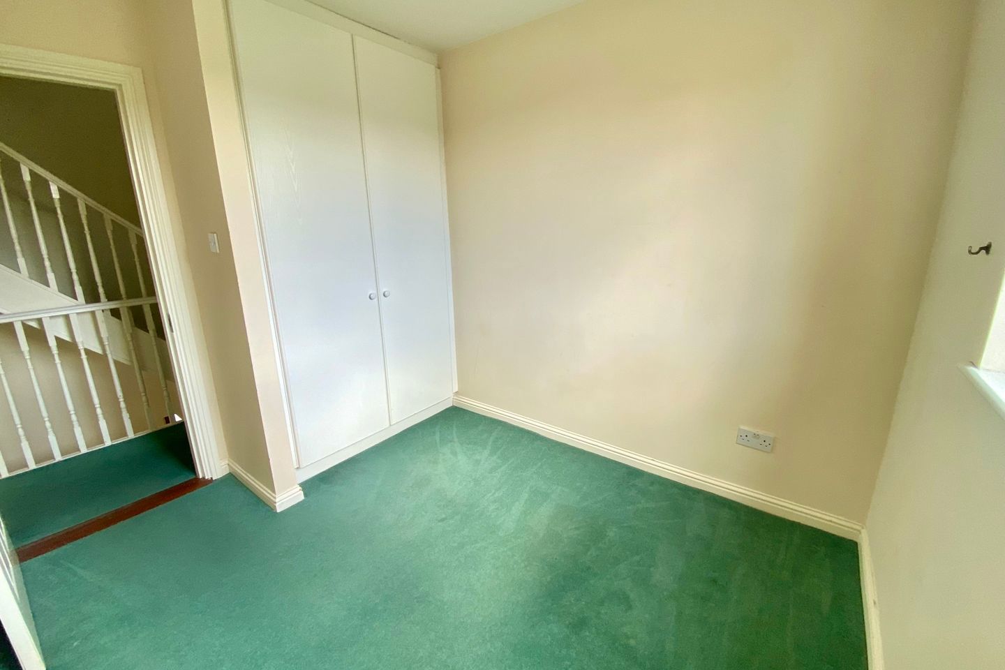 13 Railway Avenue, Clifden, Co.Galway, H71TR68 12