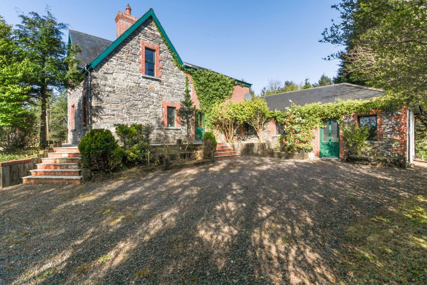 The Old School Residence, Behaghane, Castlecove, Caherdaniel, Co. Kerry, V93C85K 9